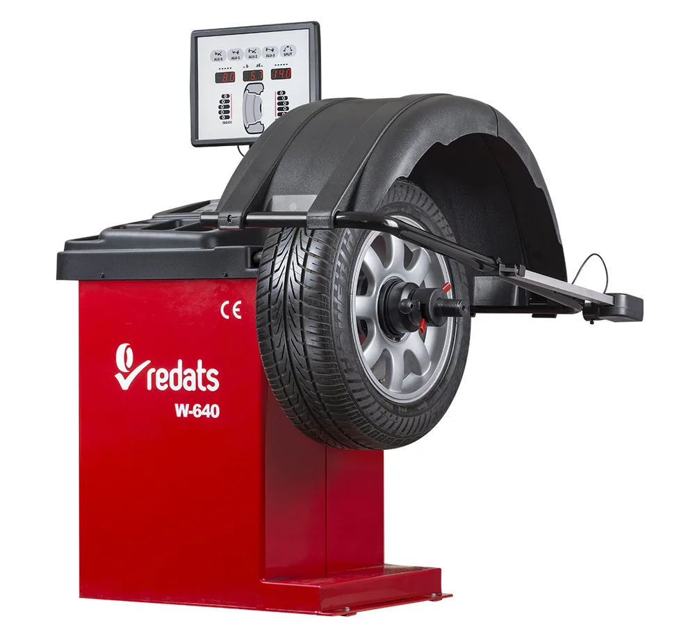 Équilibreuse de roues automatique REDATS W-640 - VL et véhicules utilitaires légers — vue 2