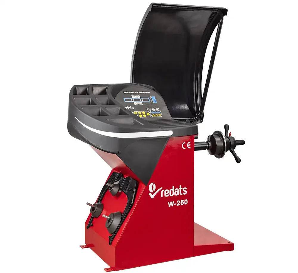 Équilibreuse automatique REDATS W-250 pour roues VP — vue 4