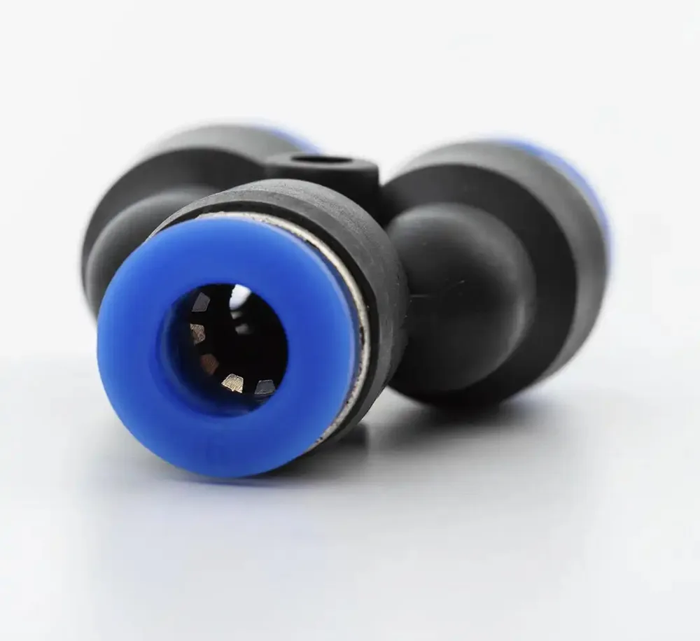 Raccord instantané REDATS en Y 6x6x6 mm — vue 4
