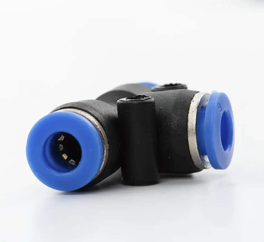 Raccord instantané REDATS en T 6x6x6 mm — vue 4
